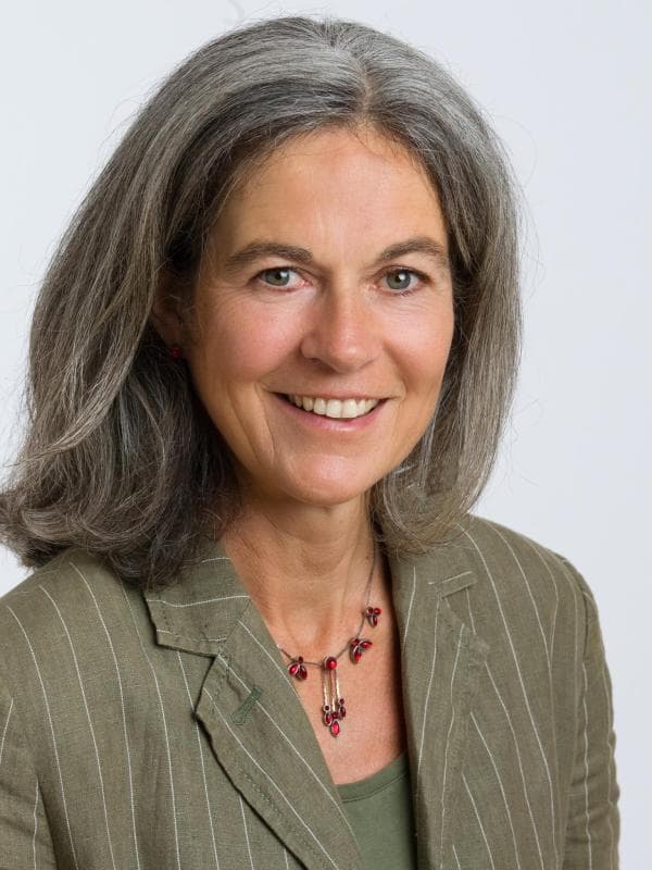 Foto von Prof. Dr. Mag. Elisabeth Katharina Jaksche-Hoffman